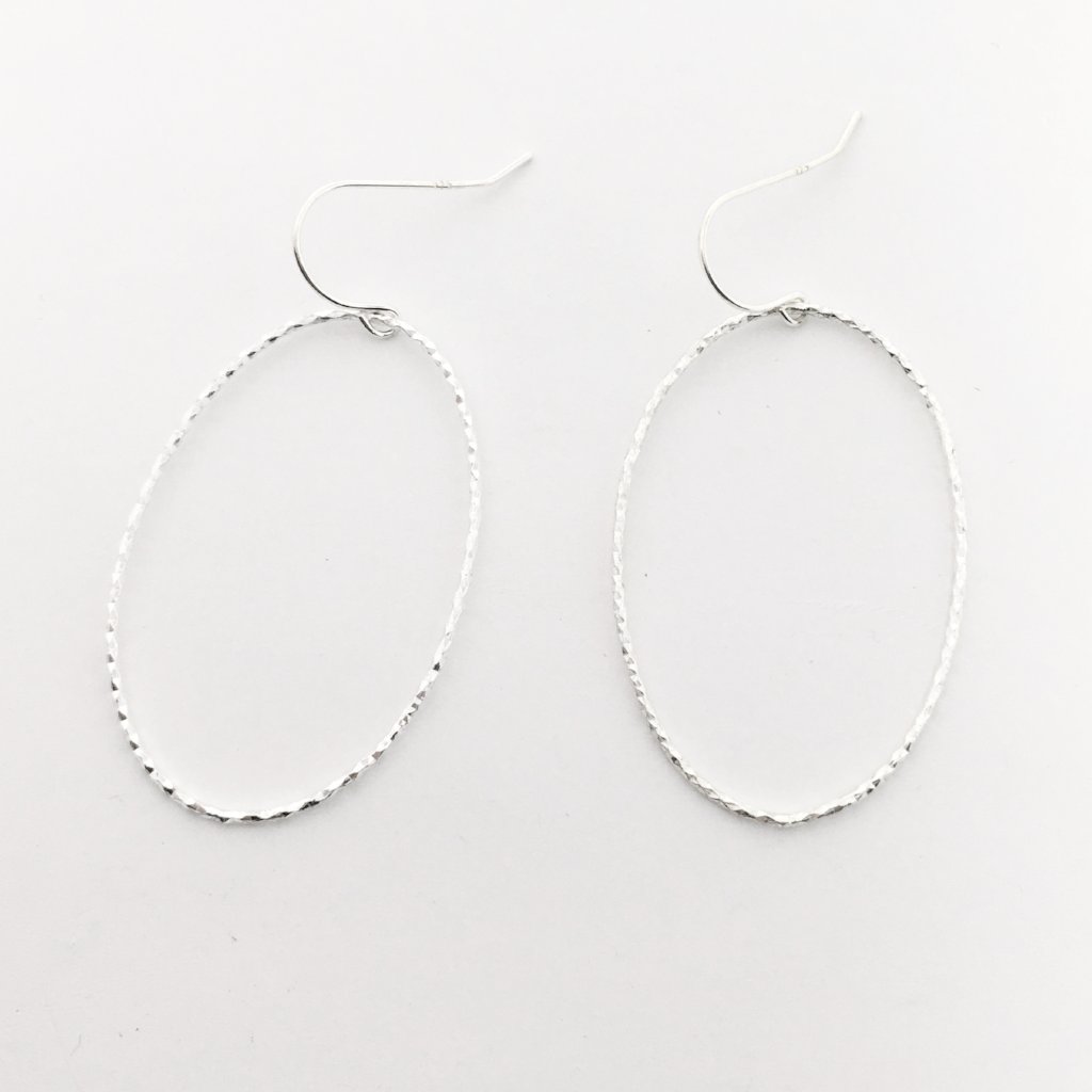 TWISTED OVAL EARRINGS | STERLING SILVER - MTT Collective