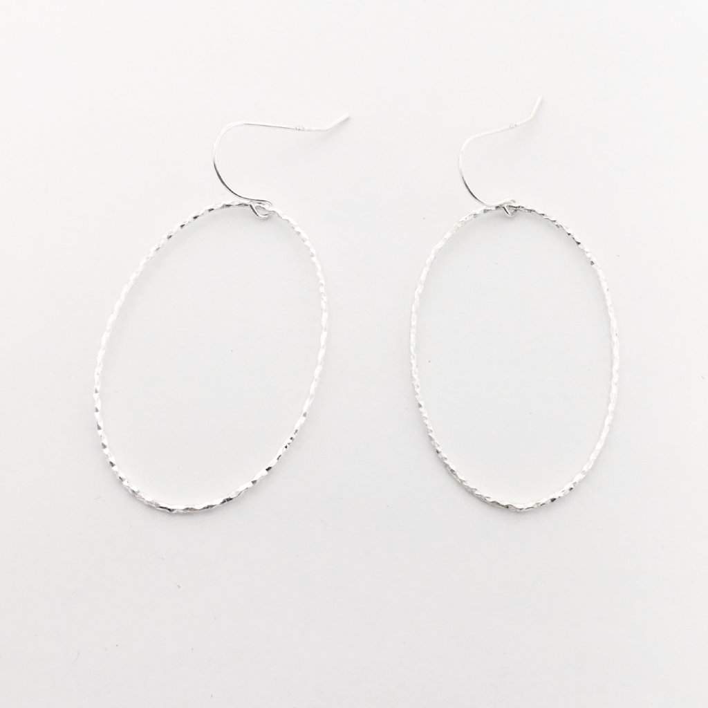 TWISTED OVAL EARRINGS | STERLING SILVER - MTT Collective