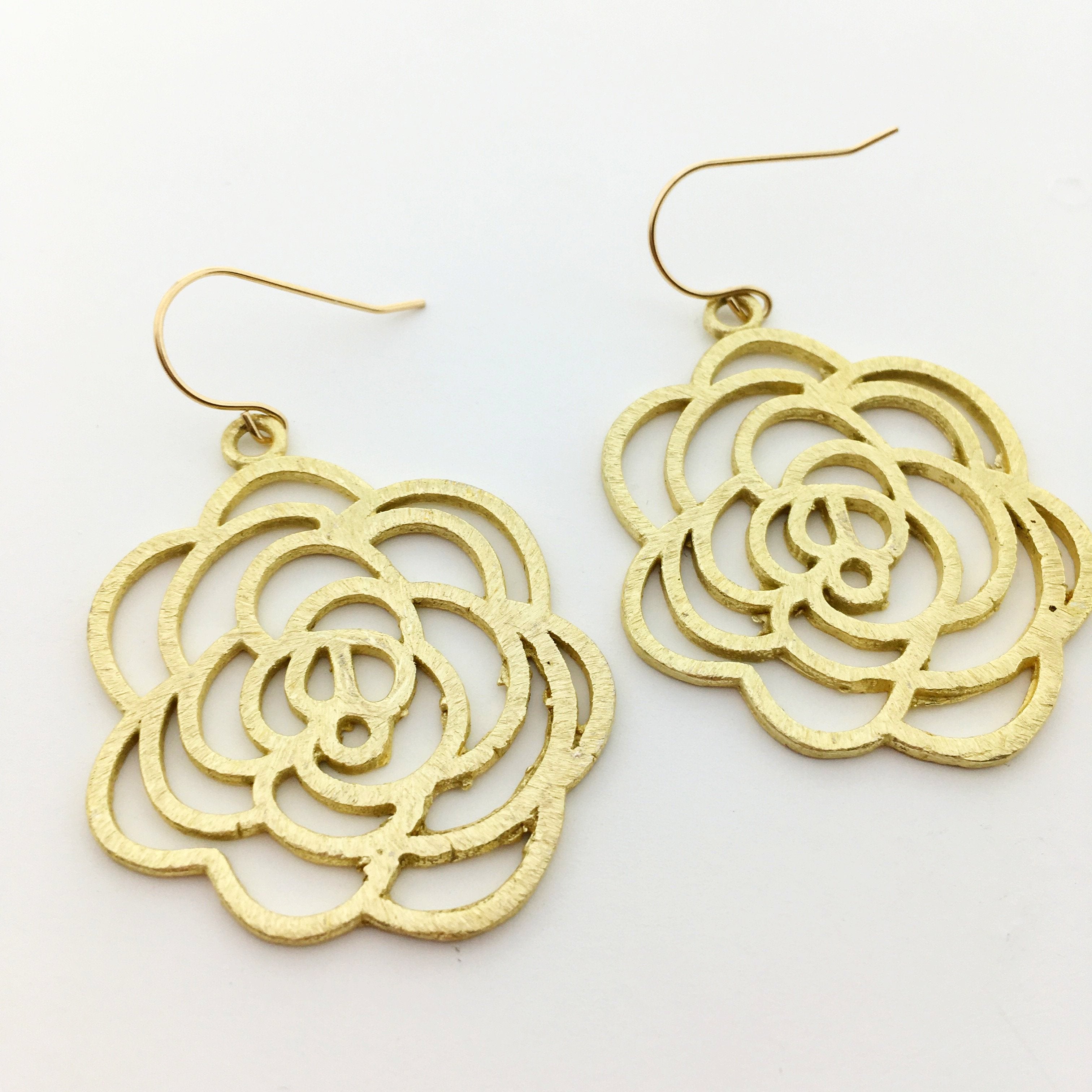 Evie Brushed Rose Earrings | Gold - MTT Collective