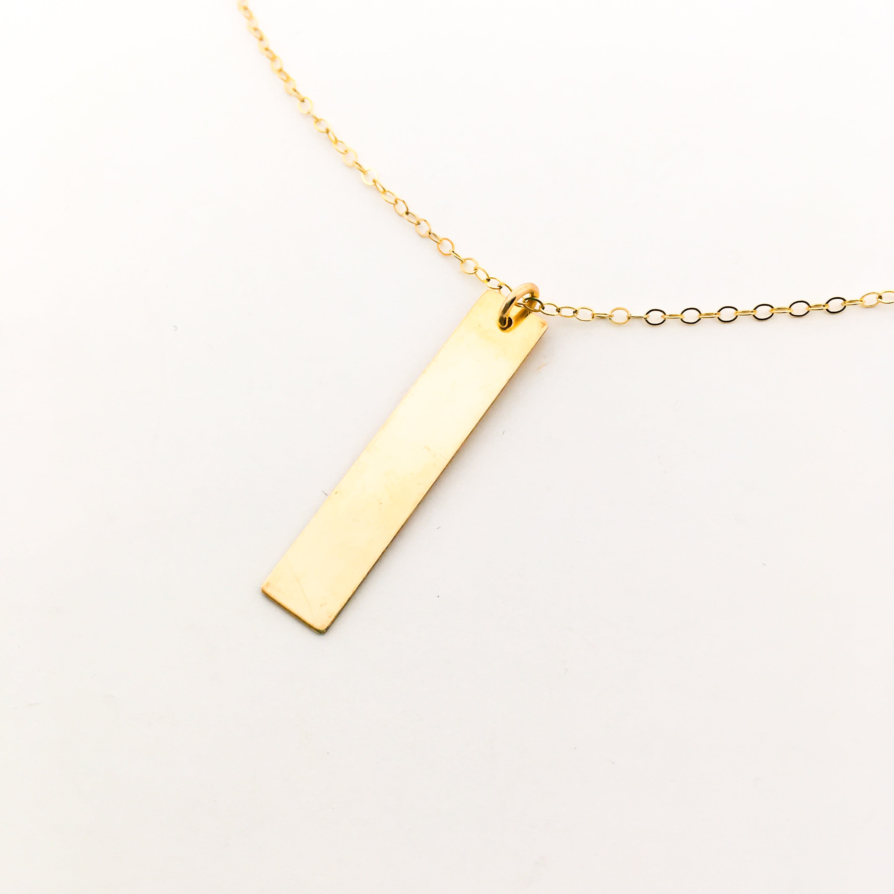 Lydia Long Wide Bar Necklace | Gold - MTT Collective