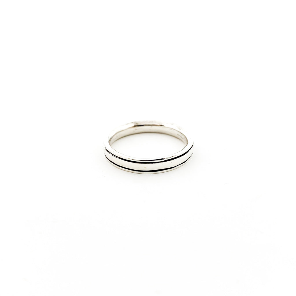 Jordan Linear Groove 4.5MM Band Ring | Silver - MTT Collective