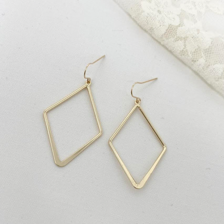 Kya Smooth Diamond Shape Earrings | Gold - MTT Collective