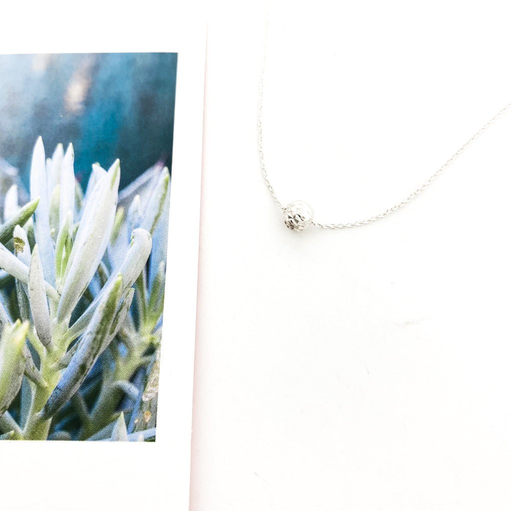 Ayla Textured Held Sphere Necklace | Silver - MTT Collective