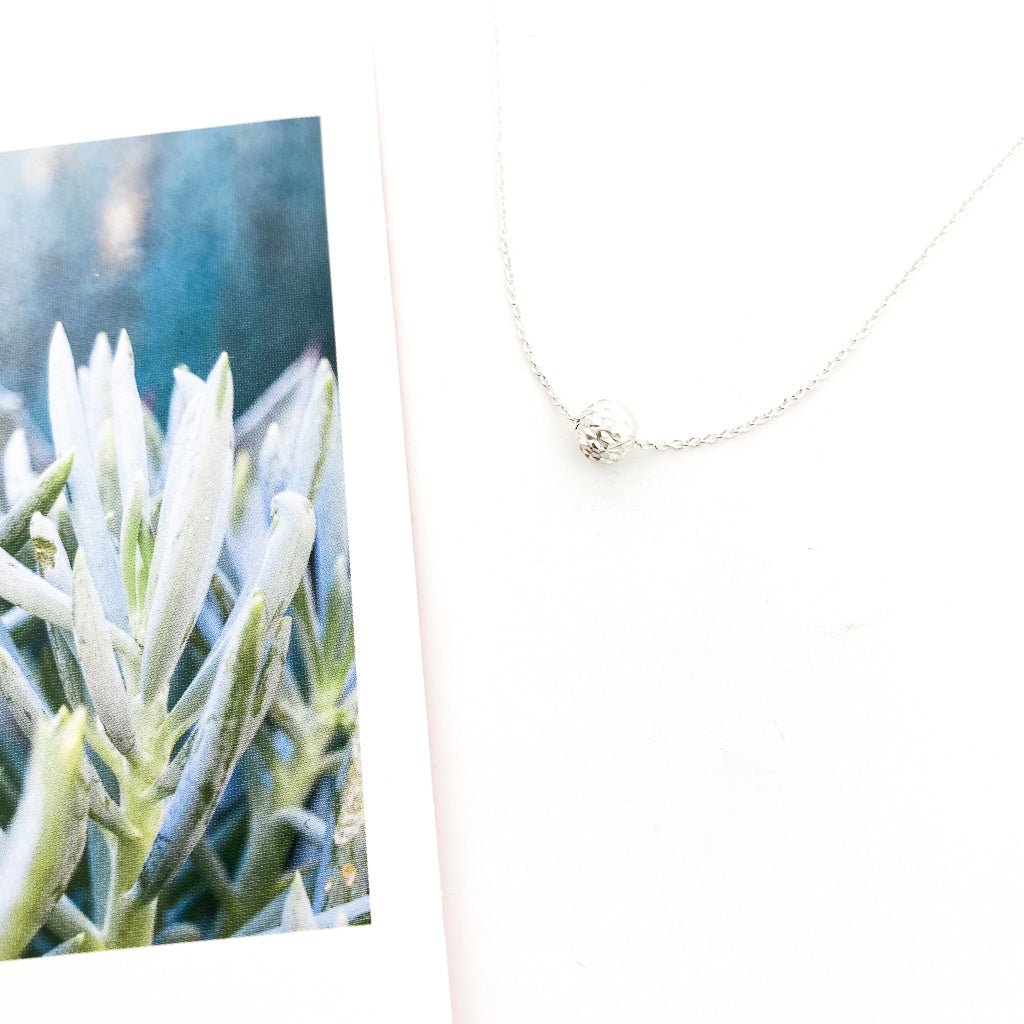 Ayla Textured Held Sphere Necklace | Silver - MTT Collective