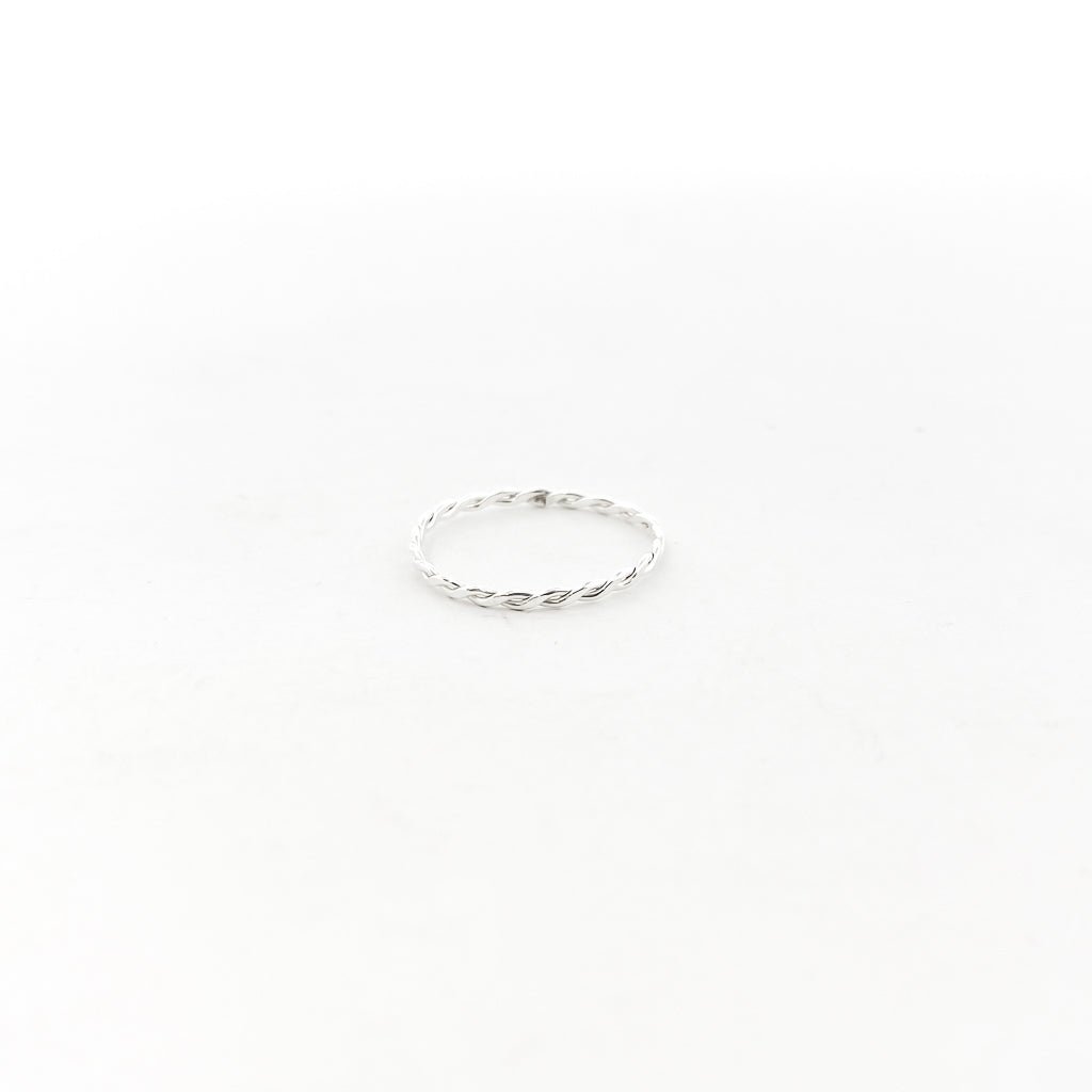 Braided Band Ring | Silver - MTT Collective