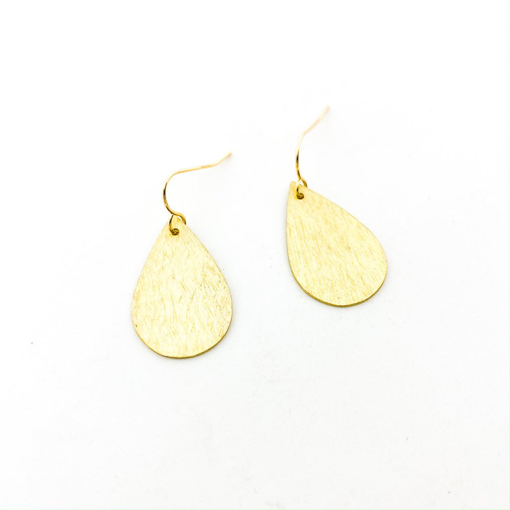 Brynn Textured Drop Earrings - MTT Collective