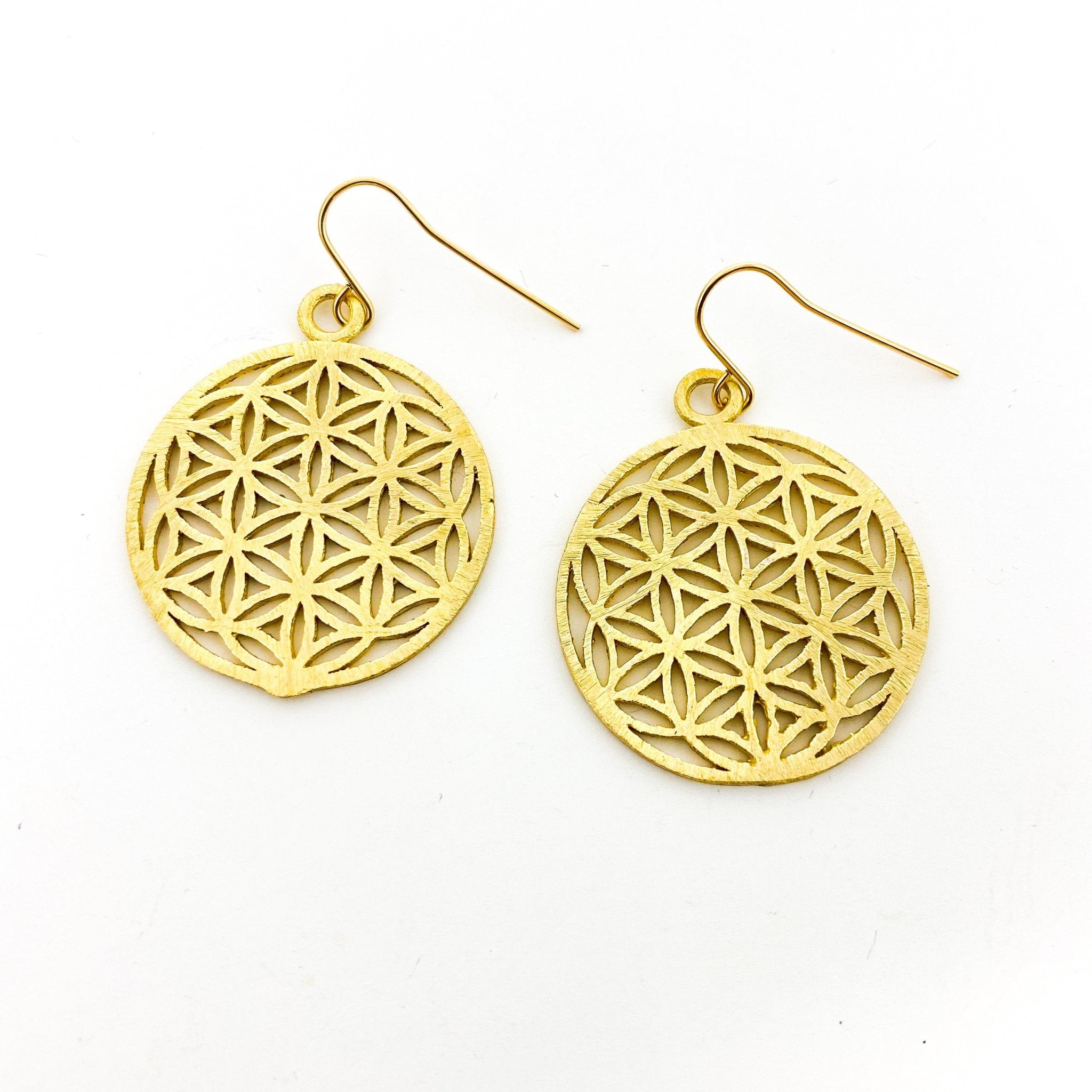 Cheyenne Sphere Pattern Earrings | Gold - MTT Collective