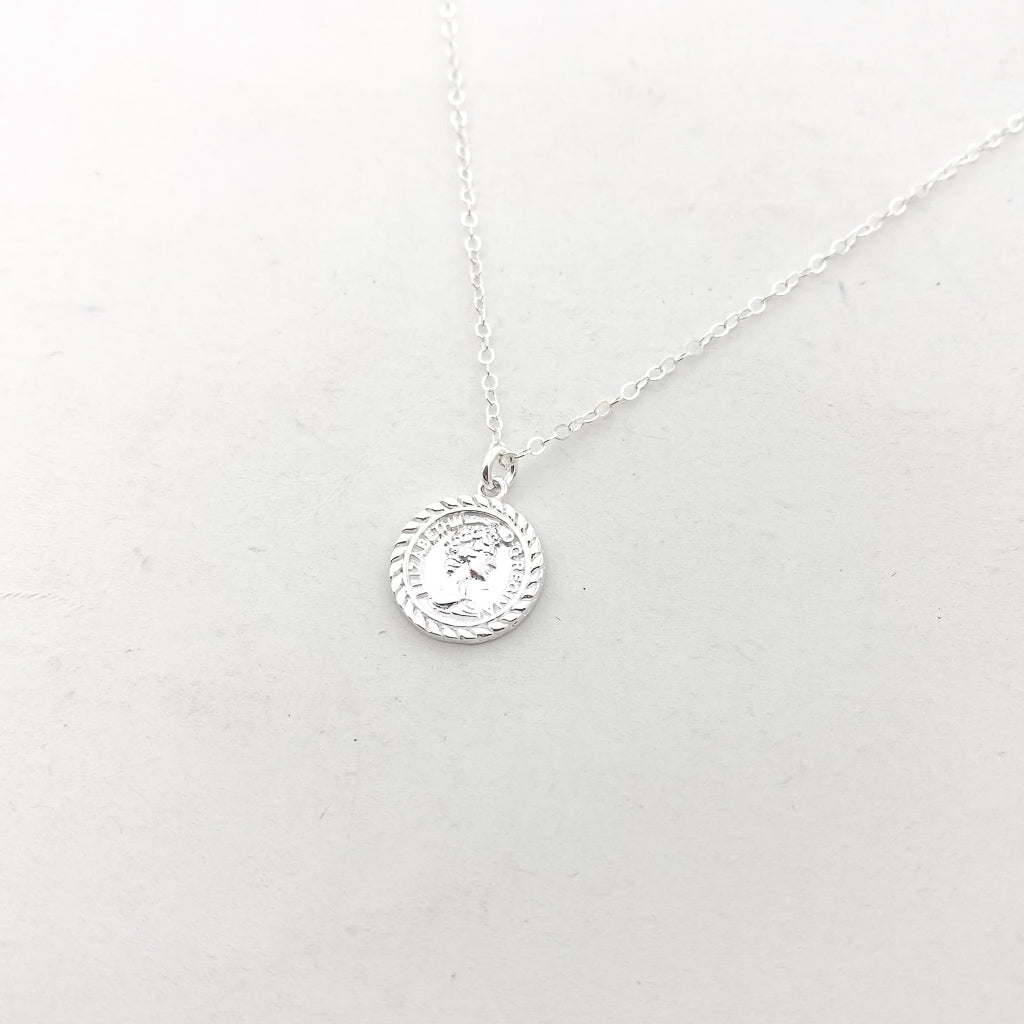 Elizabeth Mini Coin Necklace | Silver - MTT Collective