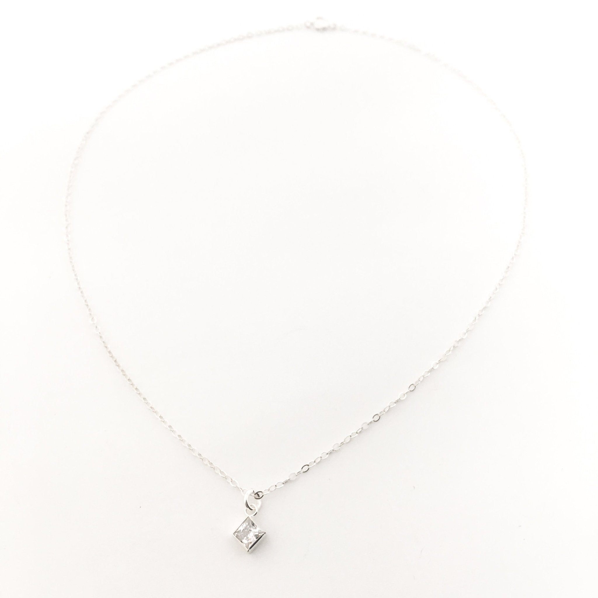 Everly Hanging Cubic Zirconia Necklace | Silver - MTT Collective