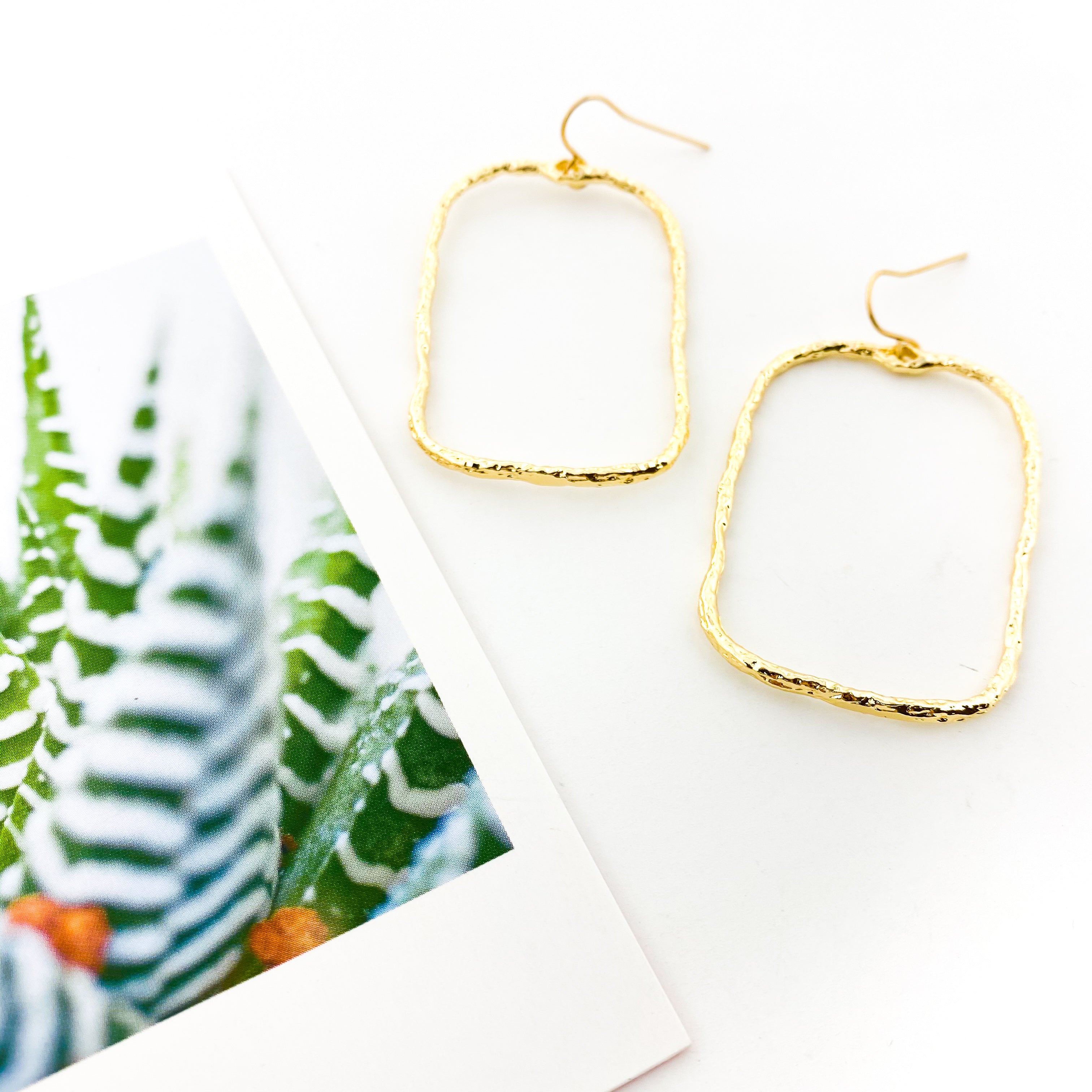 TWISTED HAMMERED WIDE RECTANGLE EARRINGS | 14K GOLD-FILLED - MTT Collective
