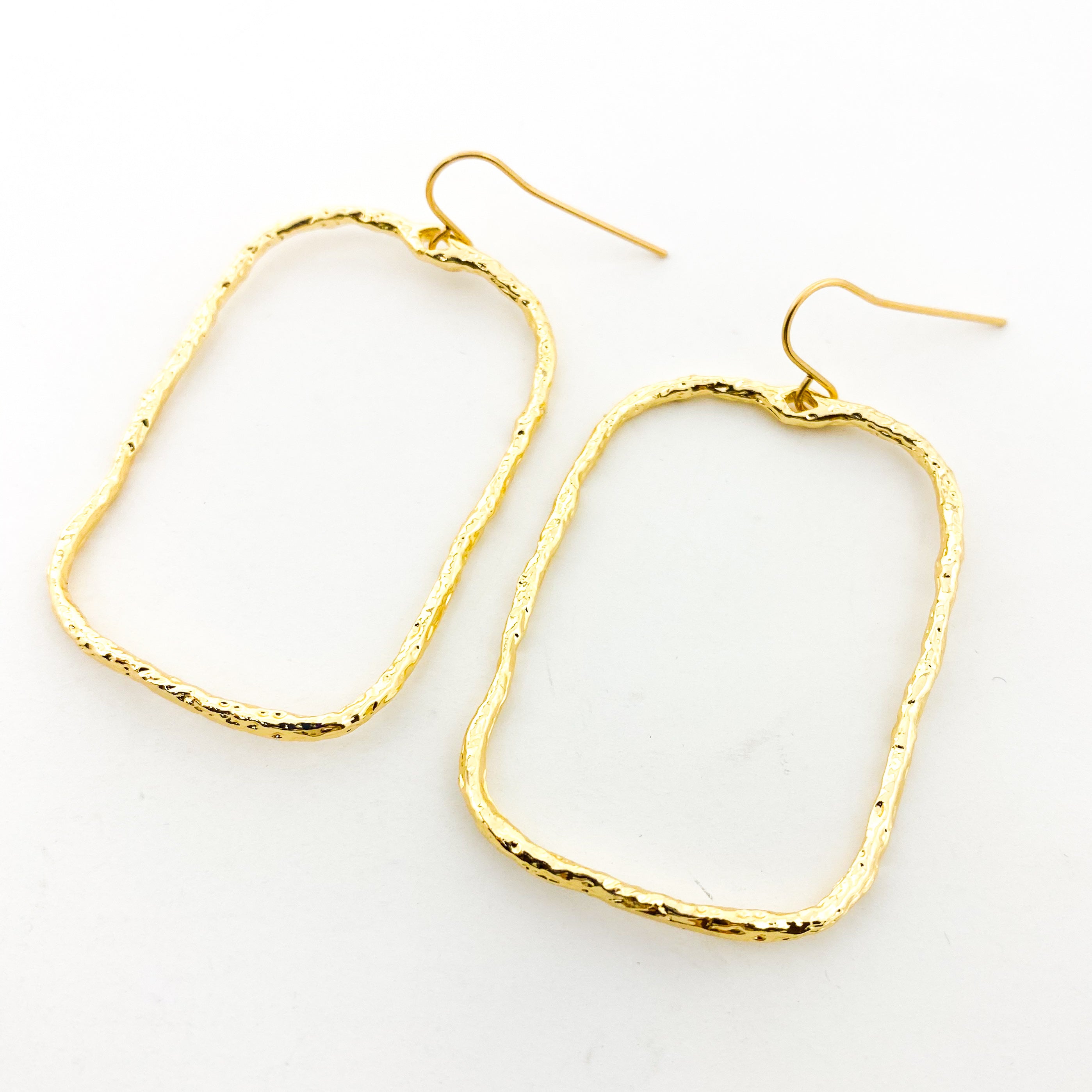 TWISTED HAMMERED WIDE RECTANGLE EARRINGS | 14K GOLD-FILLED - MTT Collective