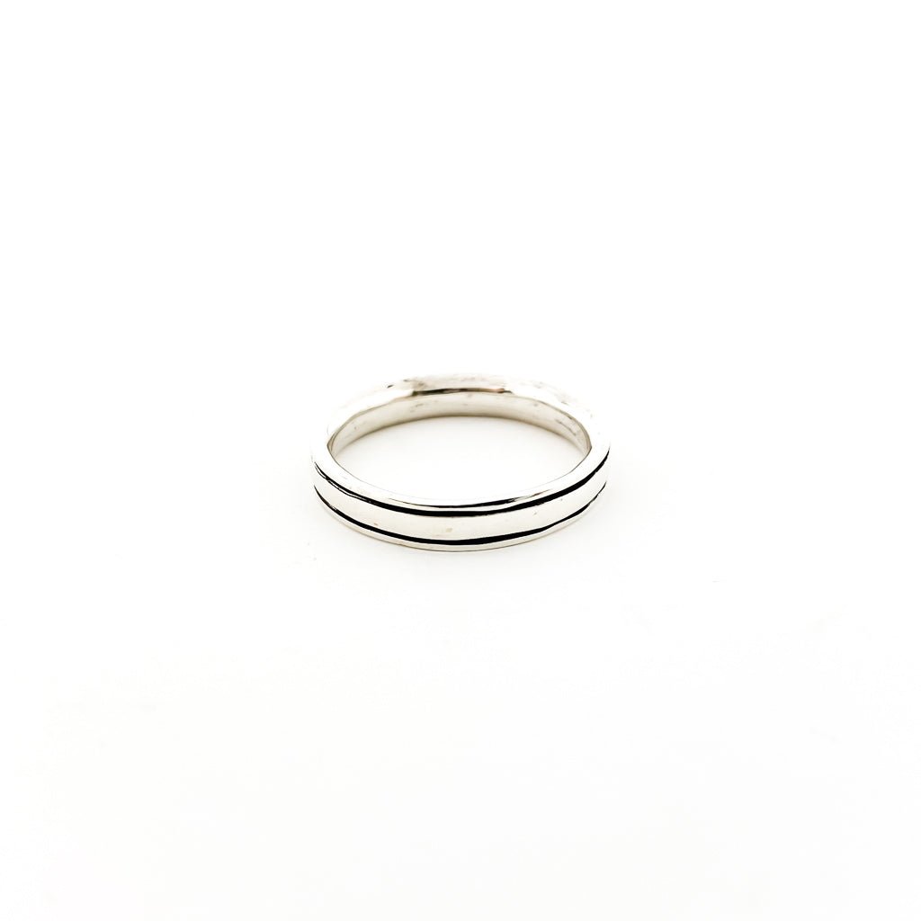Jordan Linear Groove 4.5MM Band Ring | Silver - MTT Collective