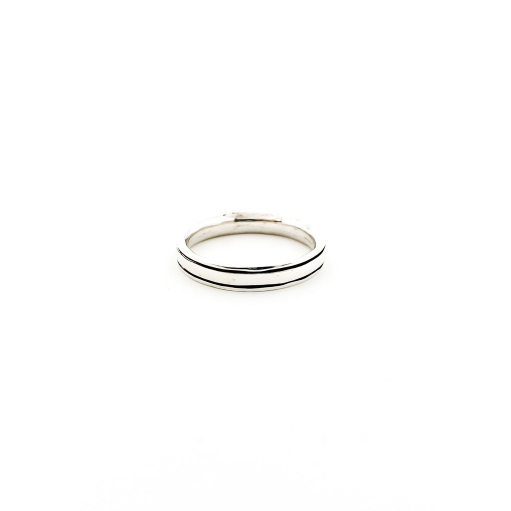 Jordan Linear Groove 4.5MM Band Ring | Silver - MTT Collective