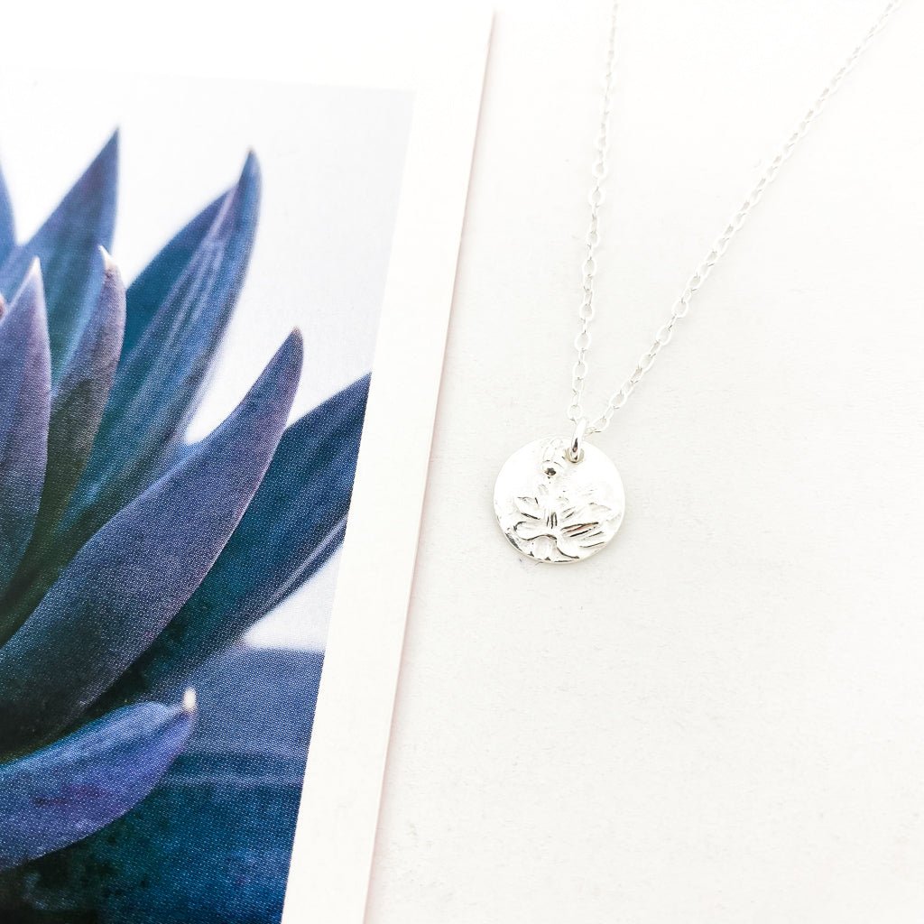 Kara Water Lily Charm Necklace | Silver - MTT Collective