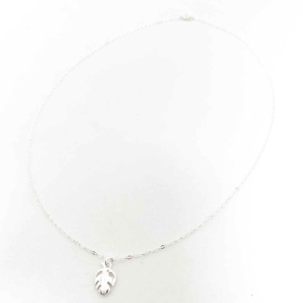 Karina Monstera Leaf Necklace | Silver - MTT Collective