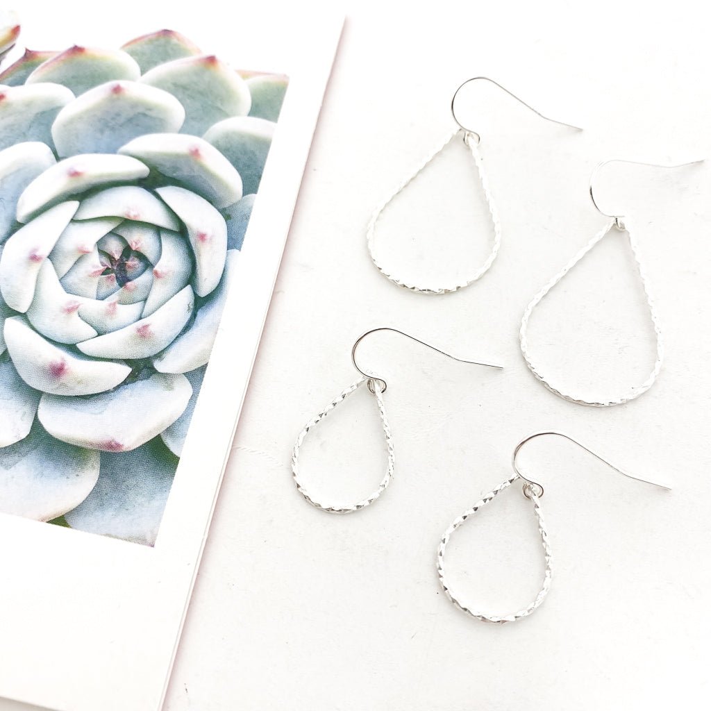 Kori Small Twisted Drop Earrings | Silver - MTT Collective