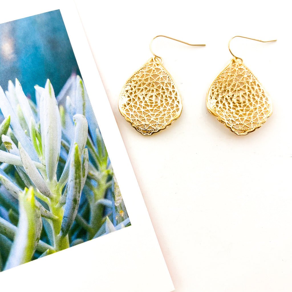 Lainey Patterned Leaf Earrings | Gold - MTT Collective