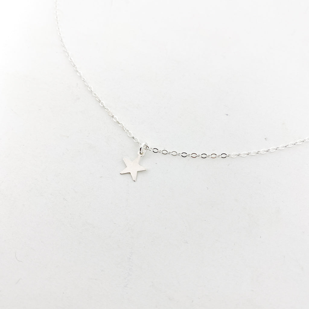 Laney Mini Star Necklace | Silver - MTT Collective