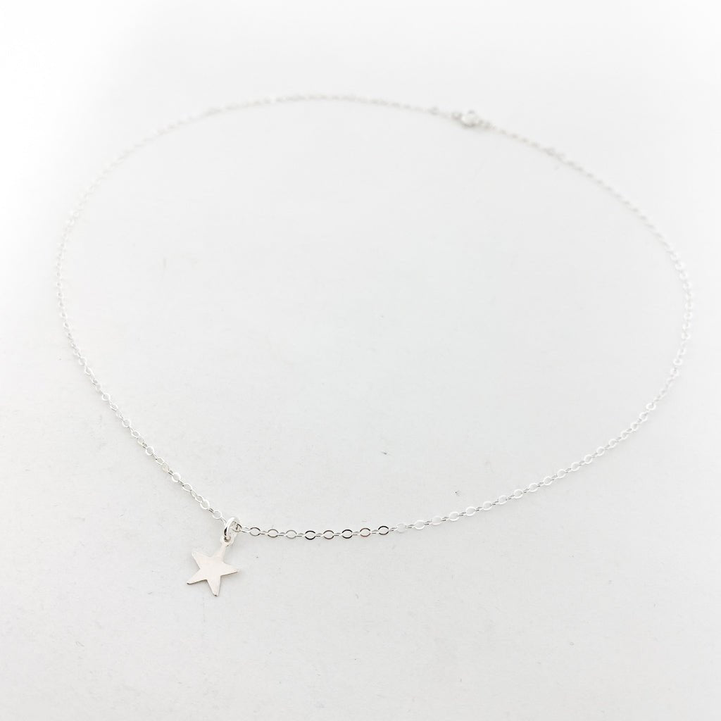 Laney Mini Star Necklace | Silver - MTT Collective