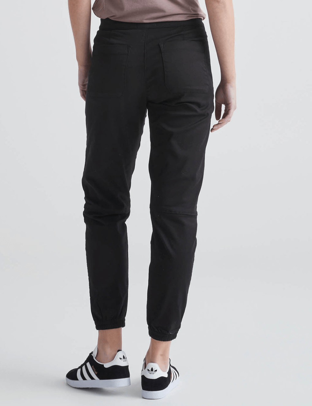 Live Free High Rise Jogger - MTT Collective