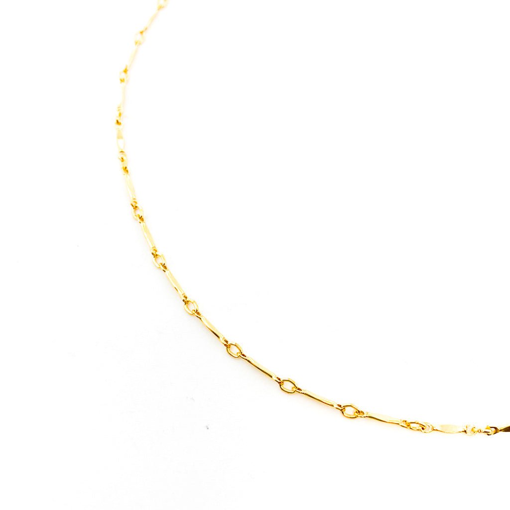 Lucy Bar Chain Necklace | Gold - MTT Collective