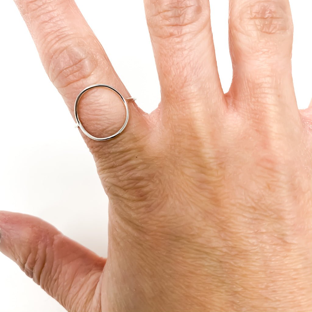 Luna Large Circle Ring | Silver - MTT Collective