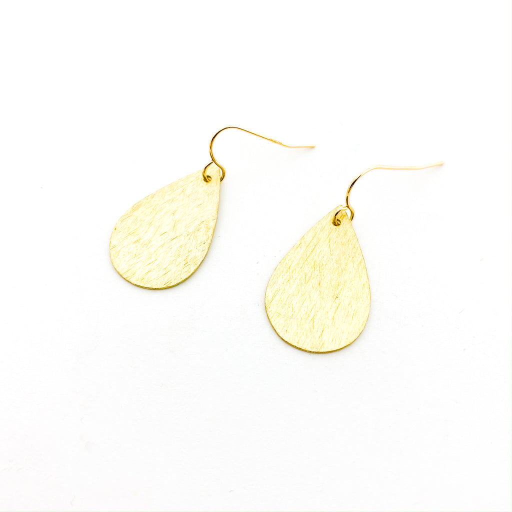 Brynn Textured Drop Earrings - MTT Collective