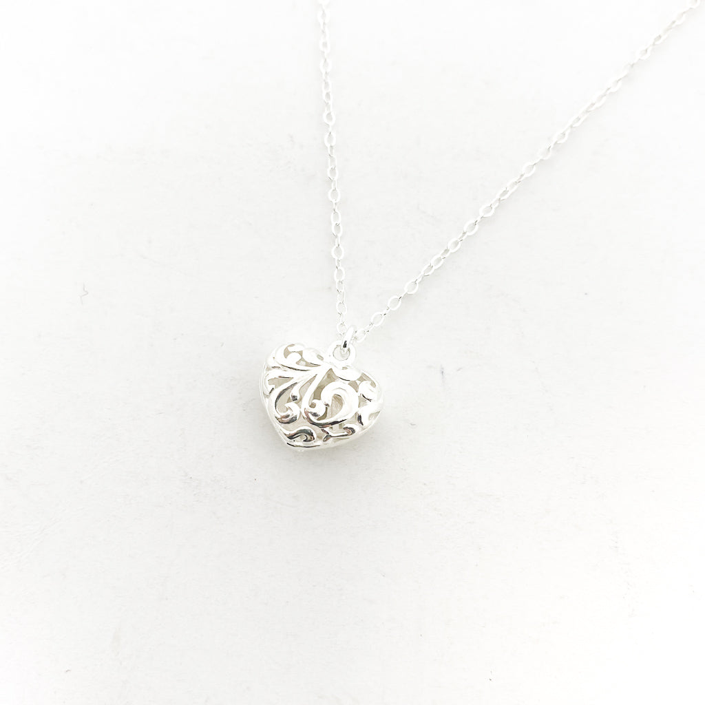 OPEN DESIGN PUFF HEART NECKLACE | STERLING SILVER - MTT Collective