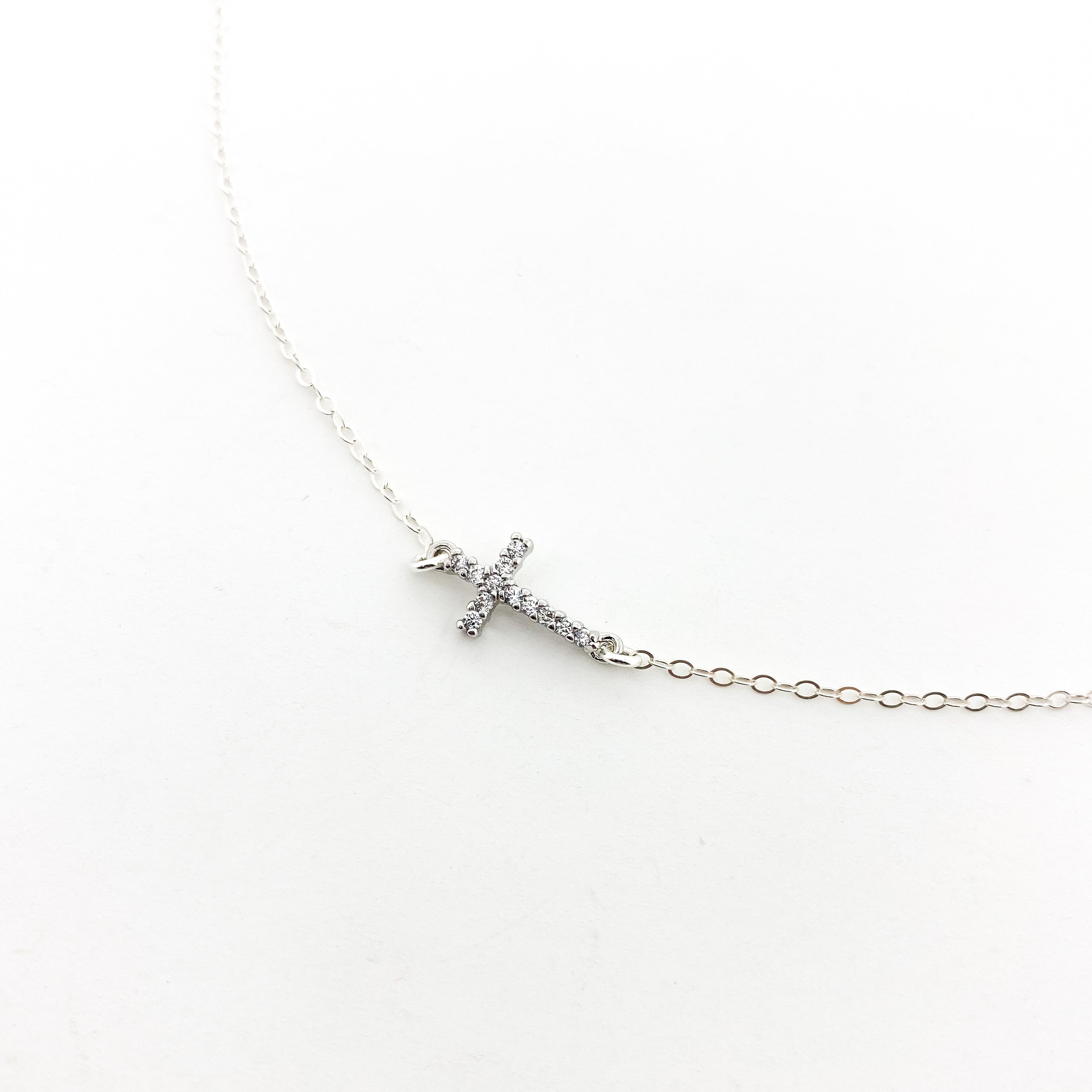 RHINESTONE CROSS NECKLACE | STERLING SILVER - MTT Collective