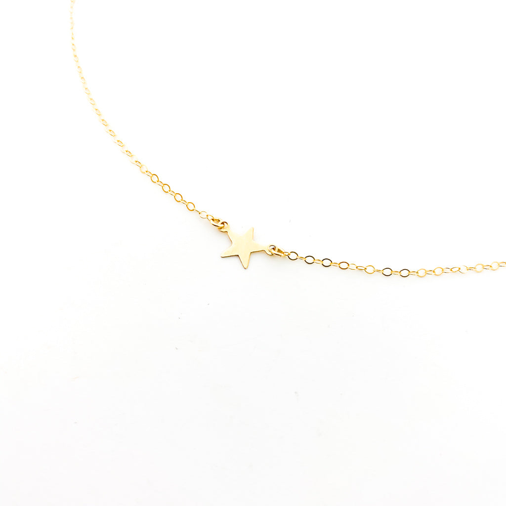 MINI HELD STAR NECKLACE | 14K GOLD-FILLED - MTT Collective