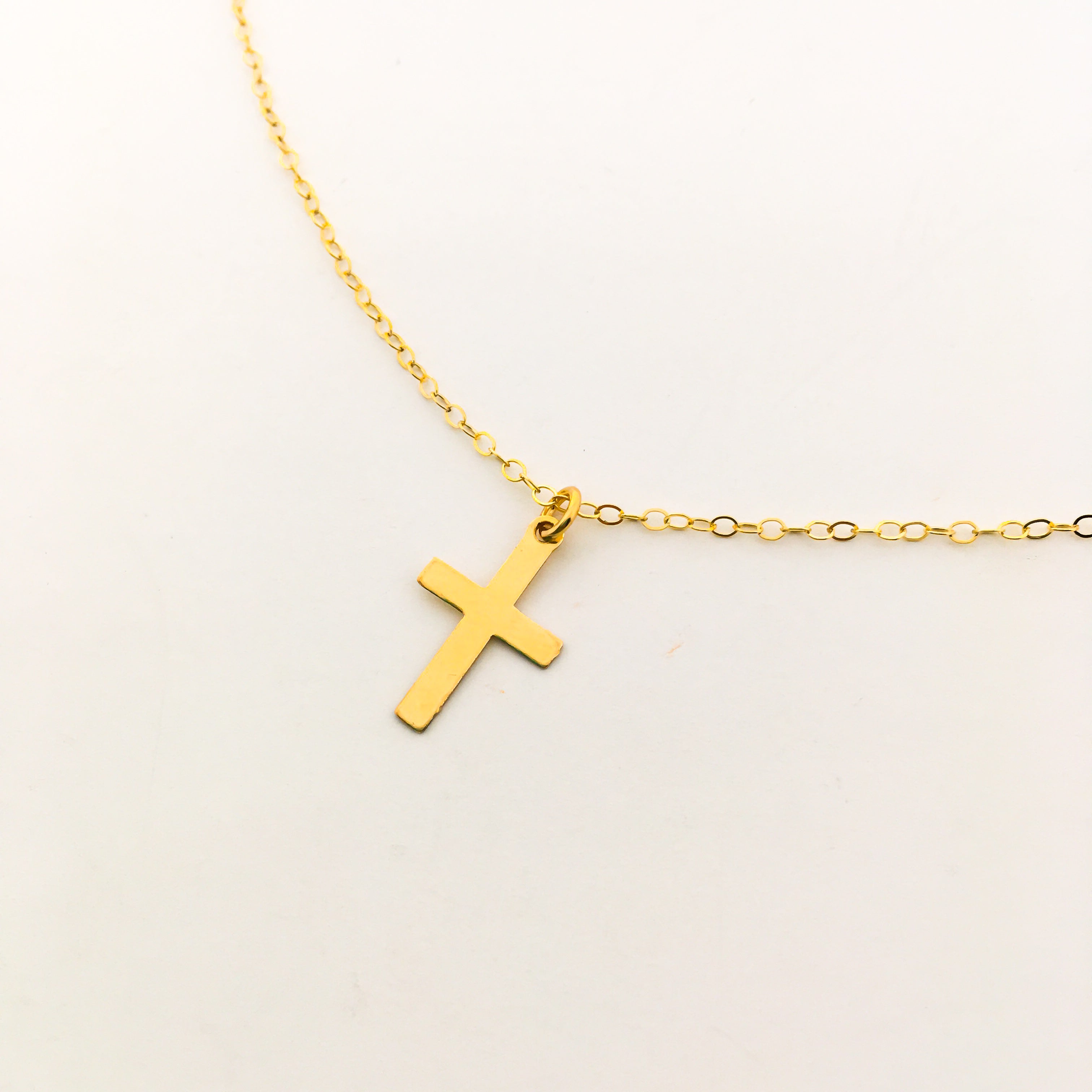 Faith Smooth Cross Necklace | Gold - MTT Collective