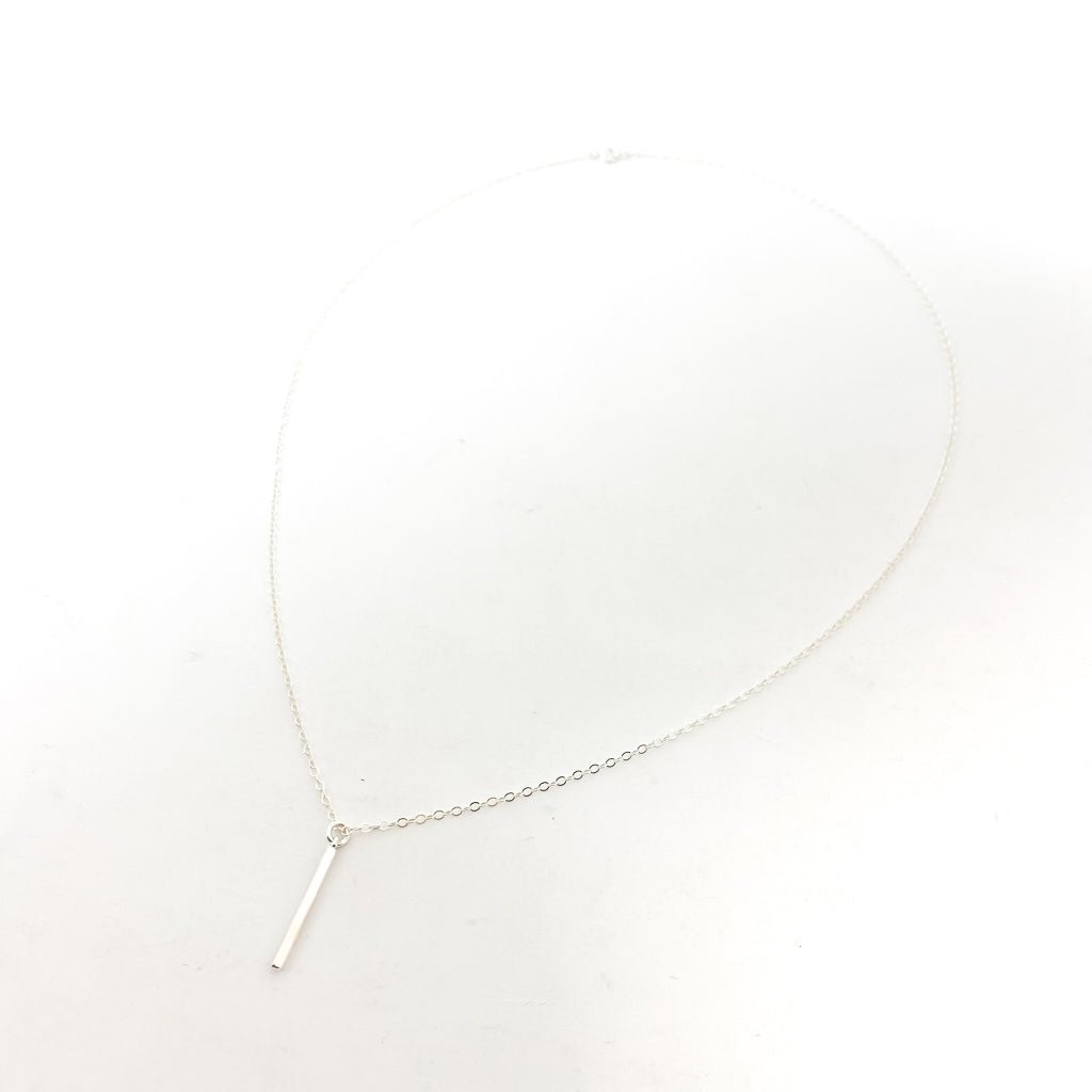 Rylee Hanging Column Bar Necklace | Silver - MTT Collective
