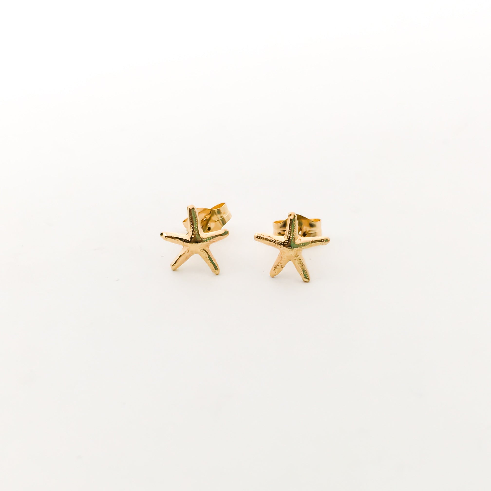 Small Starfish Stud Earrings | Gold - MTT Collective