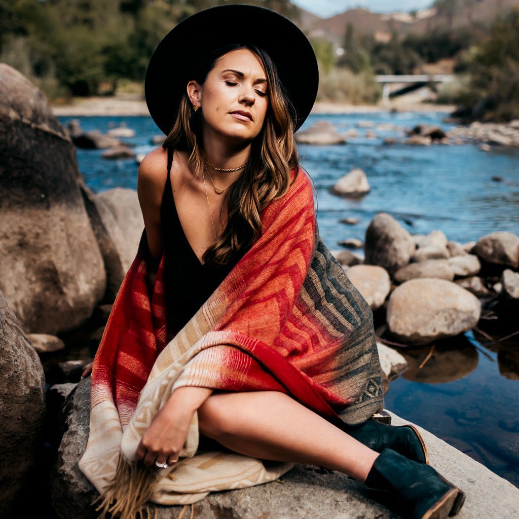 Vivian Semicircle Necklace Set | Gold - MTT Collective